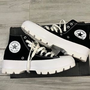 Chuck Taylor All Star Lugged High Top shoes